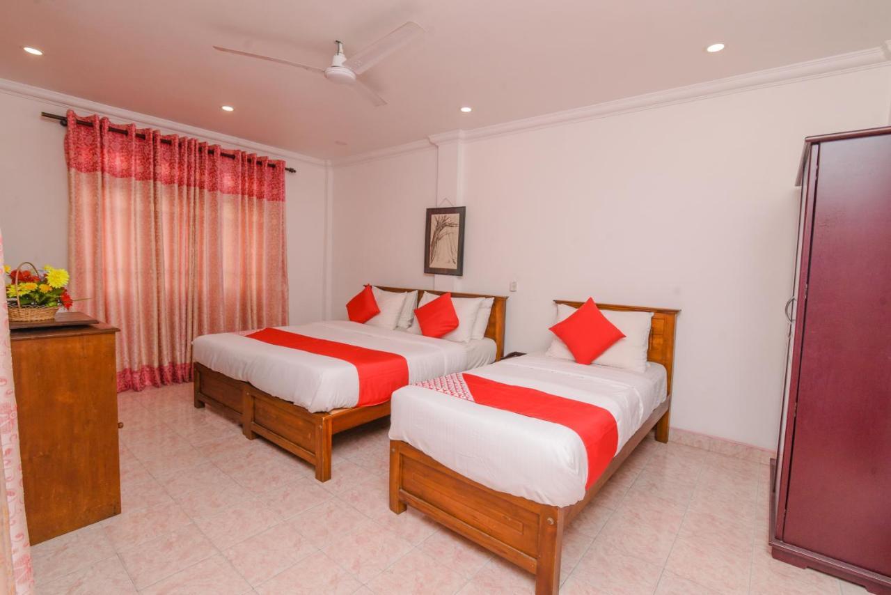 Oak Wood Inn Kandy Bagian luar foto