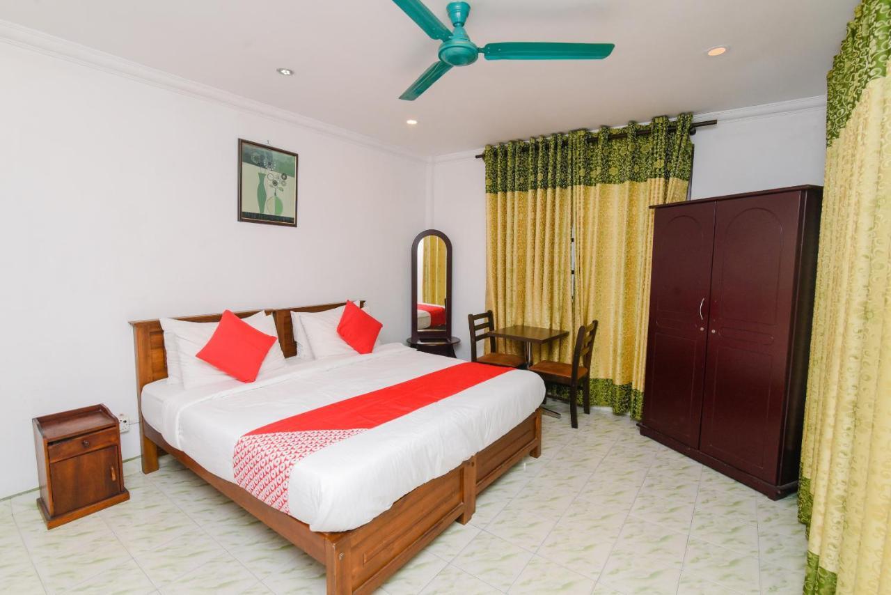 Oak Wood Inn Kandy Bagian luar foto